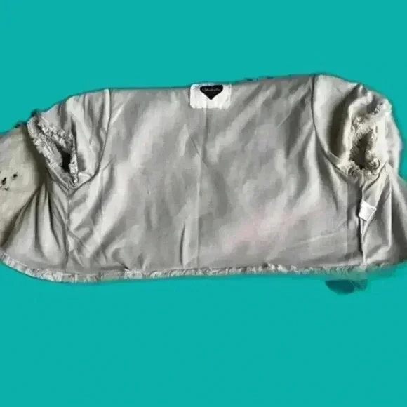 Soulmates <3‎ Faux Fur Crop Vest Light Grey Jr. Size XL - Picture 3 of 8